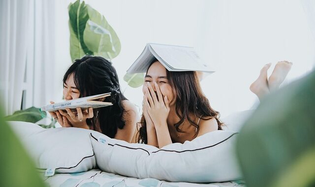 RadyoYaşam’da Neşeli Sabahlar RadyoYaşam’da Neşeli Sabahlar